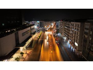 100. Yıl Caddesi’nde baştan sona yenileme çalışmaları sürüyor