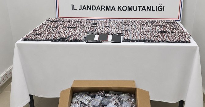 Uyuşturucu haplarla yakalanan şüpheli tutuklandı