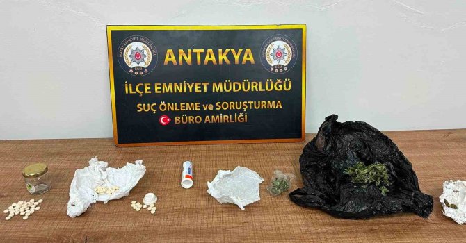 Antakya’da 3 şüpheli uyuşturucuyla yakalandı