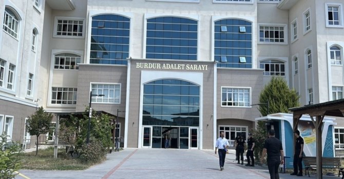 Burdur’da yasa dışı bahis operasyonu: 199 milyon TL’lik işlem hacmi ortaya çıktı