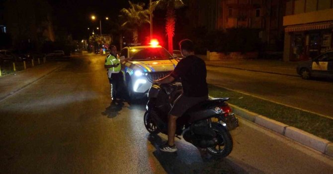 Uygulama yapan ekiplerden kaçtı, cezası ağır oldu: 610 bin 168 TL, 180 gün trafikten men