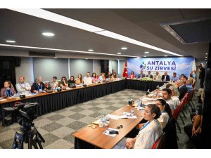"Antalya suyunu koruyacak dünyaya örnek olacak"