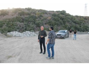 Erzin Kaymakamı Akpınar, organize sanayi bölgesindeki çalışmaları inceledi