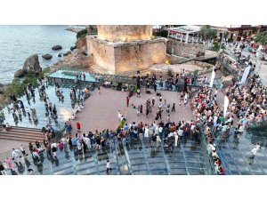 2 bin yıllık atmosferde sanat ve manzara buluştu