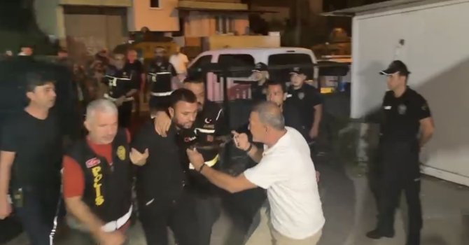 Ayşegül Yaşar cinayeti soruşturmasında katil zanlısı ve ailesi adliyeye sevk edildi