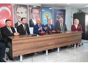 Bakan Uraloğlu: "Dünyada 356 noktaya uçabilen bir Türkiye var"