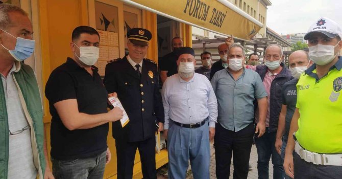 Taksi şoförlerinin uyması gereken kurallar anlatıldı