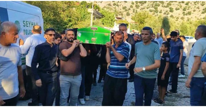 Kazada hayatını kaybeden liseli, son yolculuğuna uğurlandı