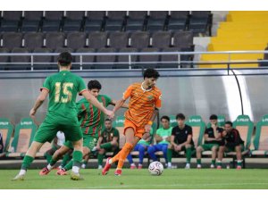 Alanyaspor, Amed Sportif Faaliyetler’i 4-0 mağlup etti