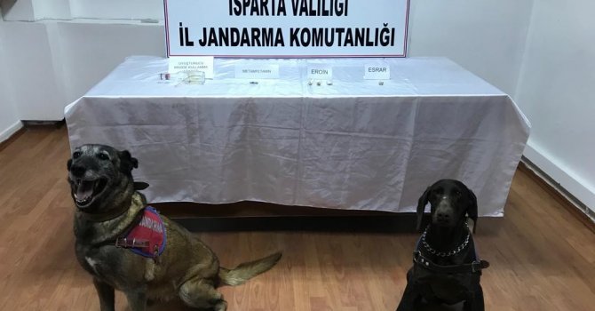 Isparta’da uyuşturucu operasyonu: 8 gözaltı