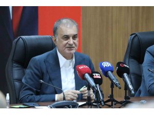 AK Parti Sözcüsü Çelik: "Depremde herhangi bir sağlık sorunu yaşayan vatandaşımız yok"