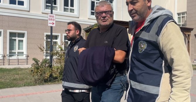 Haber sitesi sahibi ’Yanıltıcı Bilgiyi Alenen Yayma’ suçundan tutuklandı