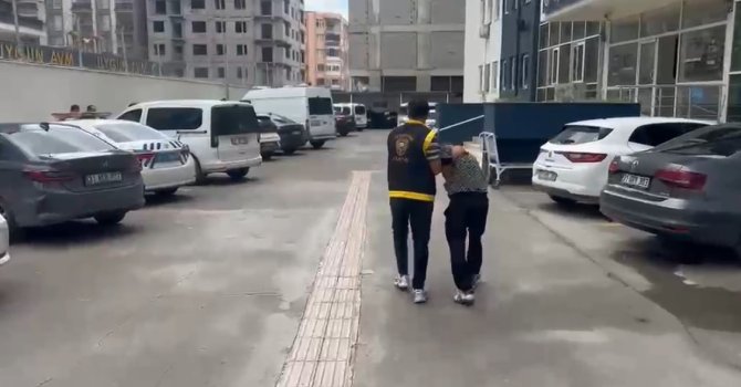 İskenderun’da 2 yıl 5 ay 56 gün hapis cezasıyla aranan şahıs tutuklandı