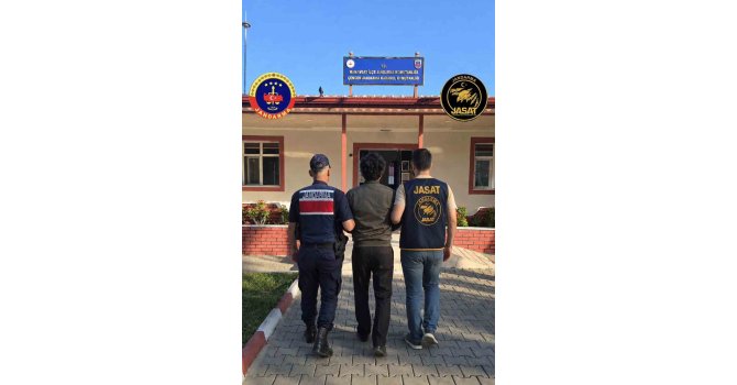Antalya’da 20 yıl hapis cezası bulunan firari yakalandı