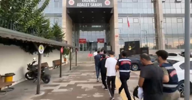 Mersin merkezli 2 ilde yasadışı bahis operasyonu: 6 tutuklama