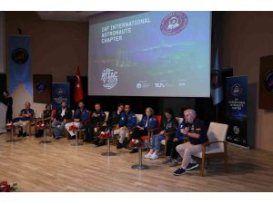 Dünyanın dört bir yanından astronotlar "IAC 2026" için Türkiye’de buluştu