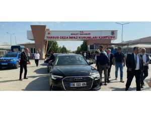 Özgür Özel, Mersin’de tutuklu belediye başkanlarıyla görüştü