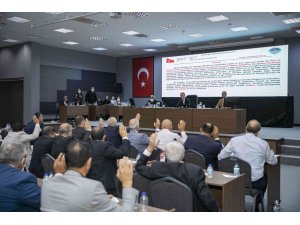 Seçer: "Seçim kaybedeceğimi bilsem ranta göz yummayacağım"