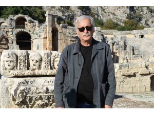Arkeolog Prof. Dr. Çevik’ten Aperlai antik liman kentindeki atıklara tepki: "Gitmez olaydım"