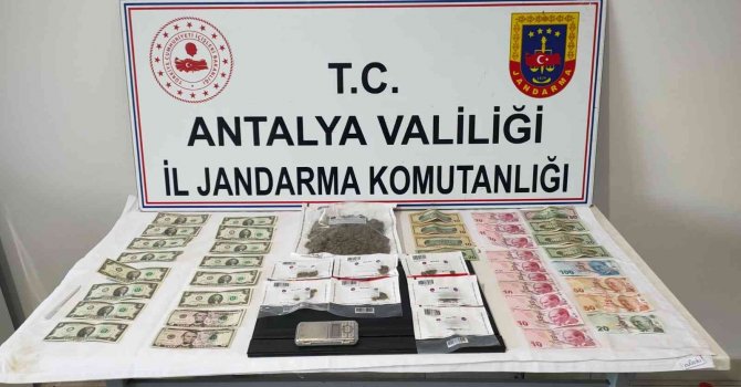 Manavgat’ta uyuşturucu operasyonu