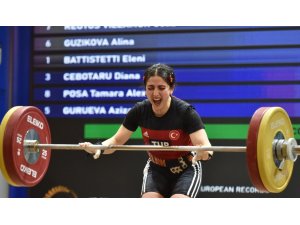 Tarsuslu milli halterci 2 Avrupa rekoruyla şampiyon oldu
