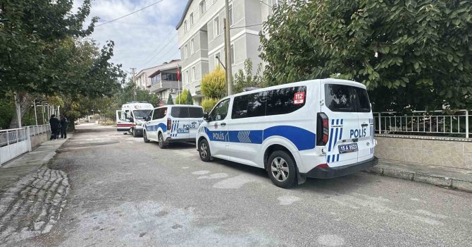 Burdur’da 25 yaşındaki genç kaldığı yurt odasında ölü bulundu