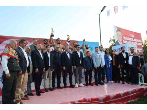 Kozan’da başpehlivan Efe Anıl Al oldu