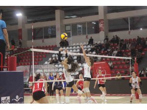 Kahramanmaraş Büyükşehir Belediyesi, Antepia Spor Kulübü’ne set vermedi