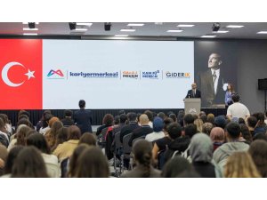 Mersin’de gençler teknoloji dünyasıyla buluştu
