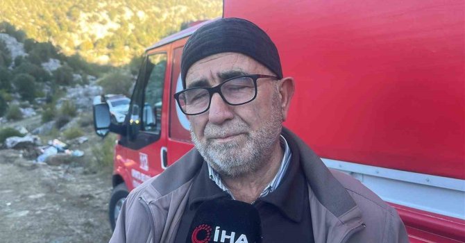 Bir kurtarma ekibi, helikopterle mahsur kalan 10 gönüllünün yakınına intikal ettirildi