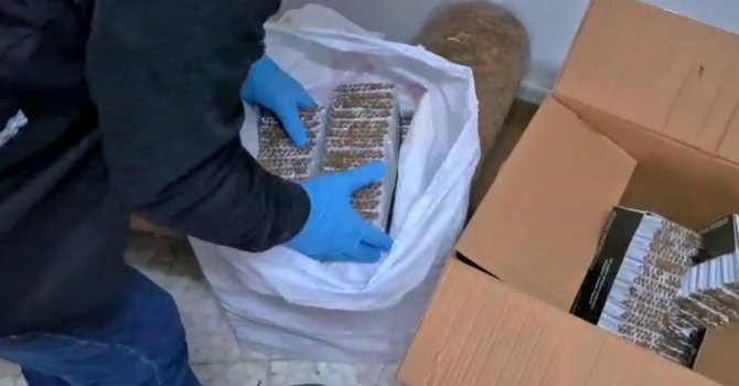 Mersin merkezli 3 ilde kaçakçılık operasyonu: 20 gözaltı