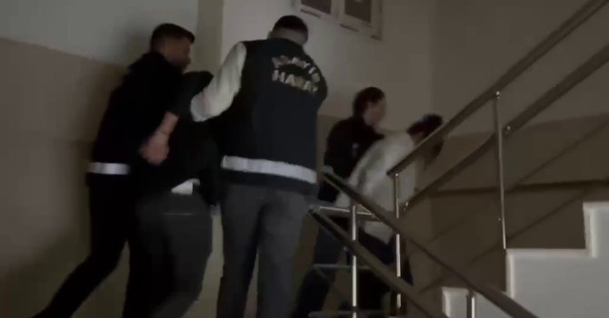 "2 milyon TL borcun var" deyip iş adamını ölümle tehdit eden kadın ve erkek şüpheli polisten kaçamadı