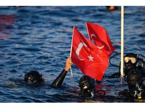 Antalya’da "Ecdadın Yolunda Cumhuriyet’e Saygı Yürüyüşü"