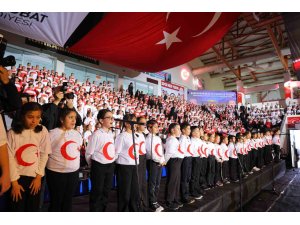 Kahramanmaraş’ta bin 300 öğrenci Cumhuriyet için aynı sahnede buluştu