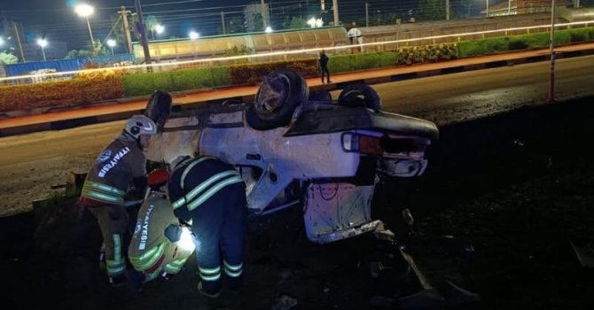 İskenderun’da otomobil takla attı: 3 yaralı