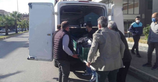 Kaldığı otel odasında ölü bulundu