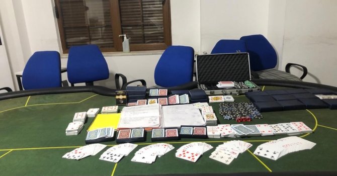 Antalya’da jandarmadan dubleks daireye kumar operasyonu