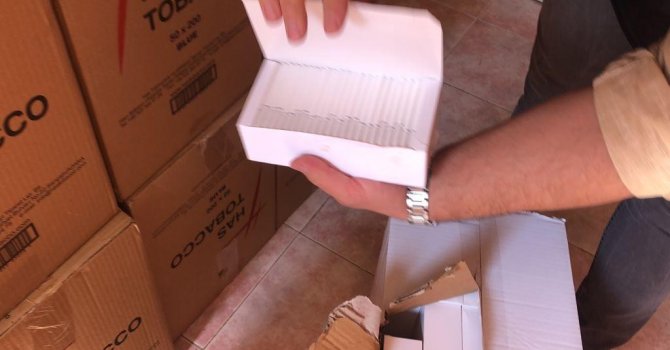 Mersin’de 1 milyon 120 bin adet bandrolsüz makaron ele geçirildi