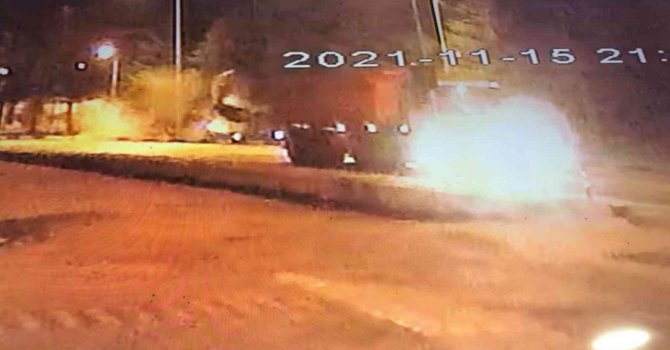 Kontrolden çıkan ticari araç takla atarak savruldu: 2 yaralı