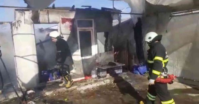 Sobayı yakmak isterken evi yaktılar