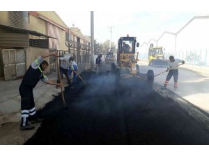 Fen işleri ekipleri, Akdeniz’de her mahalleye giriyor