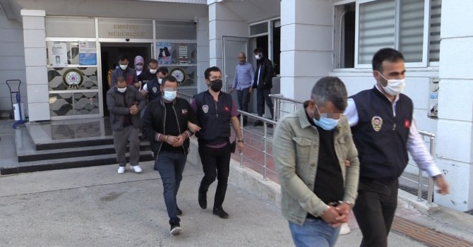 Telefonda dolandırıcılık yapan sahte polislere operasyon: 12 gözaltı