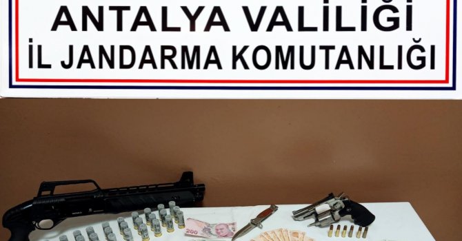 Hipodrom inşaatından 60 bin TL’lik bakır kablo çalan 4 şüpheliden 3’ü yakalandı