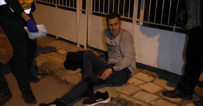 Yürüdüğü sırada silahlı saldırıya uğrayan kişi yaralandı