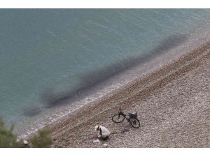 Dünyaca ünlü sahilde merak uyandıran görüntü