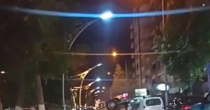 Kaza anı canlı yayına takıldı