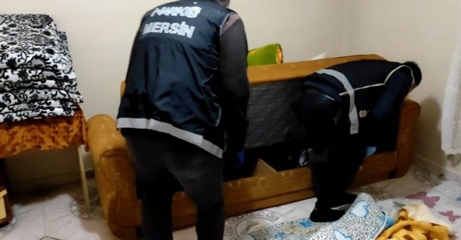 Mersin’de terör operasyonu: 5 gözaltı