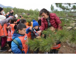 İlkokul öğrencileri tohumdan fidana uzanan süreci doğada öğrendiler