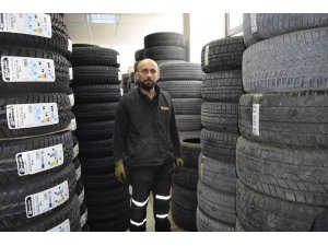 Burdur’da oto lastikçilerde kış lastiği yoğunluğu yaşanıyor