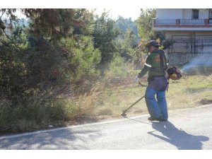 Toroslar’da tüm mahalleler baştan aşağı temizleniyor
